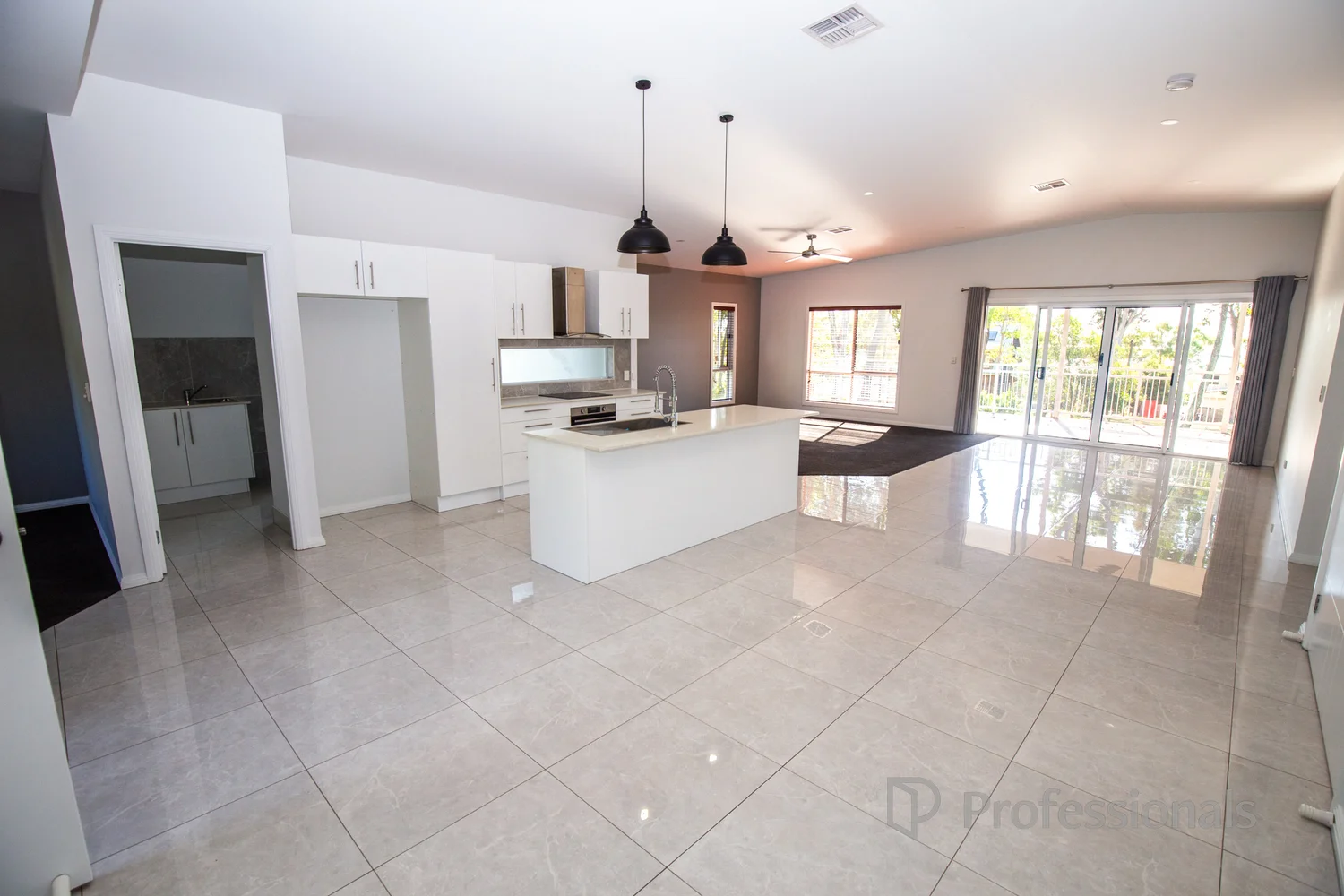 Additional image 27 of 17 High Central Road, Macleay Island QLD 4184