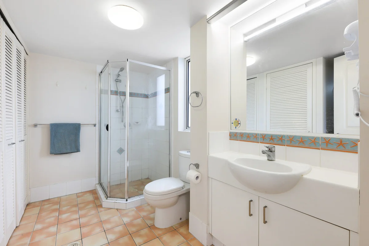 Additional image 9 of 6/21 Peerless Avenue, Mermaid Beach QLD 4218