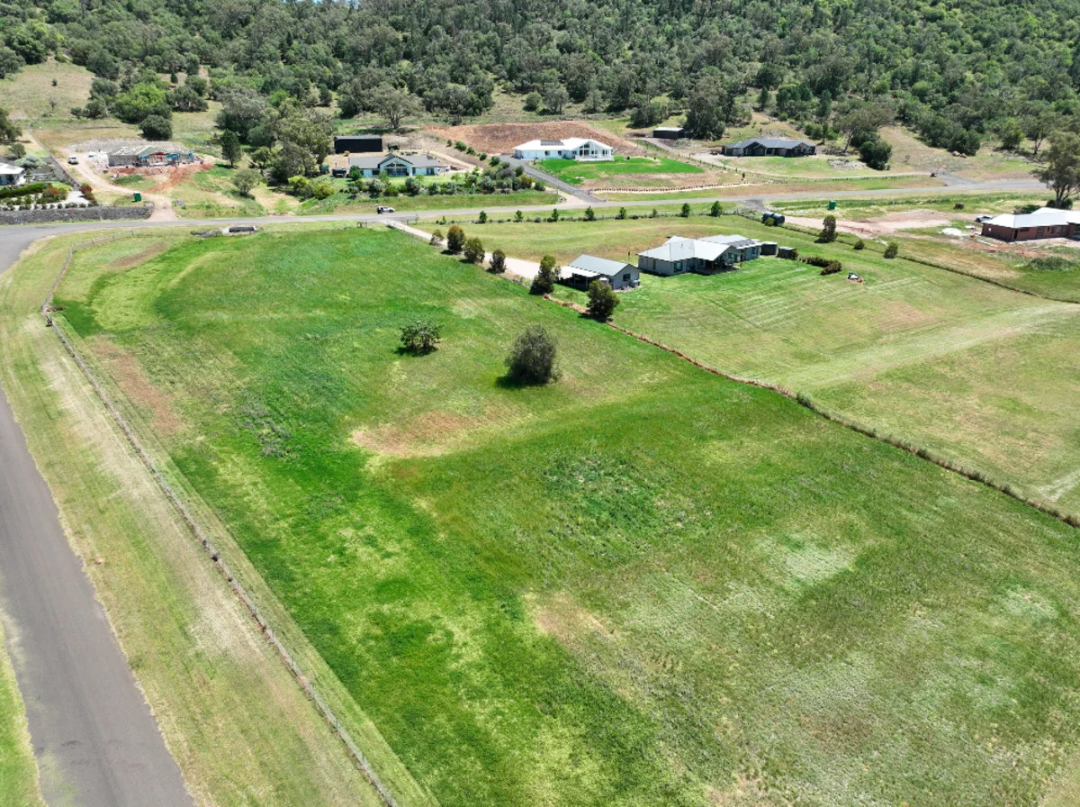 Additional image 2 of 1/13 Vera Close, Gunnedah NSW 2380