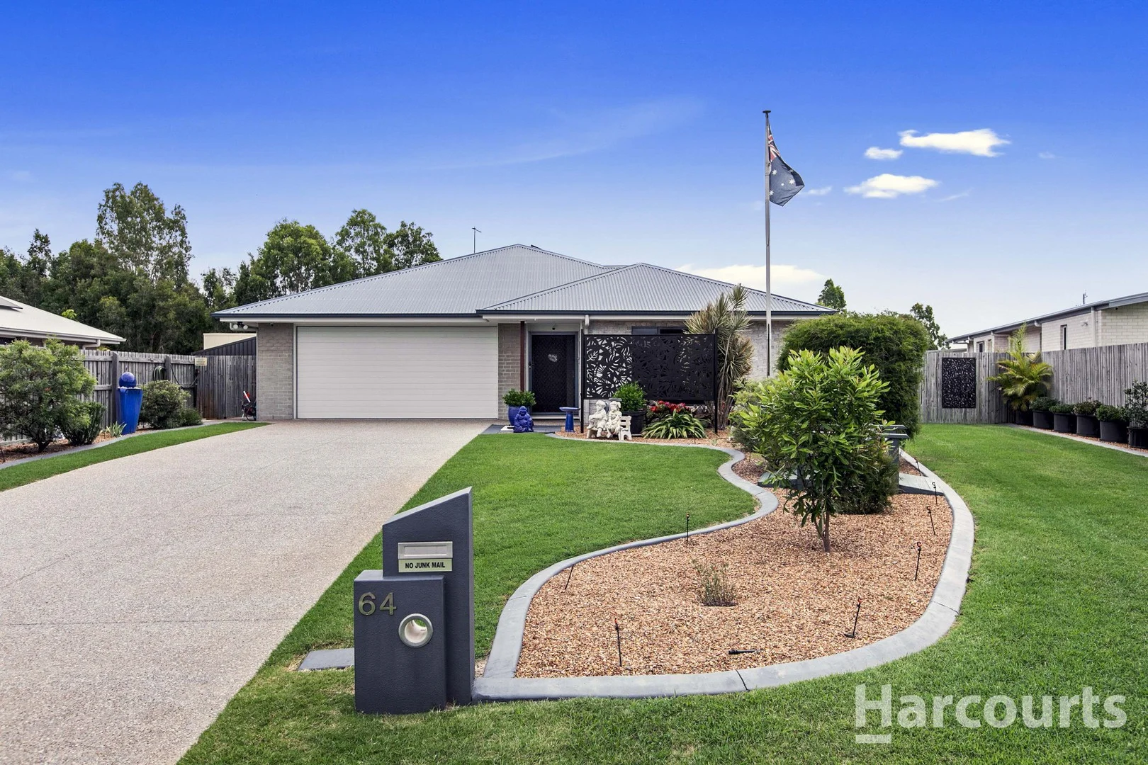 64 Porpita Circuit, Toogoom QLD 4655