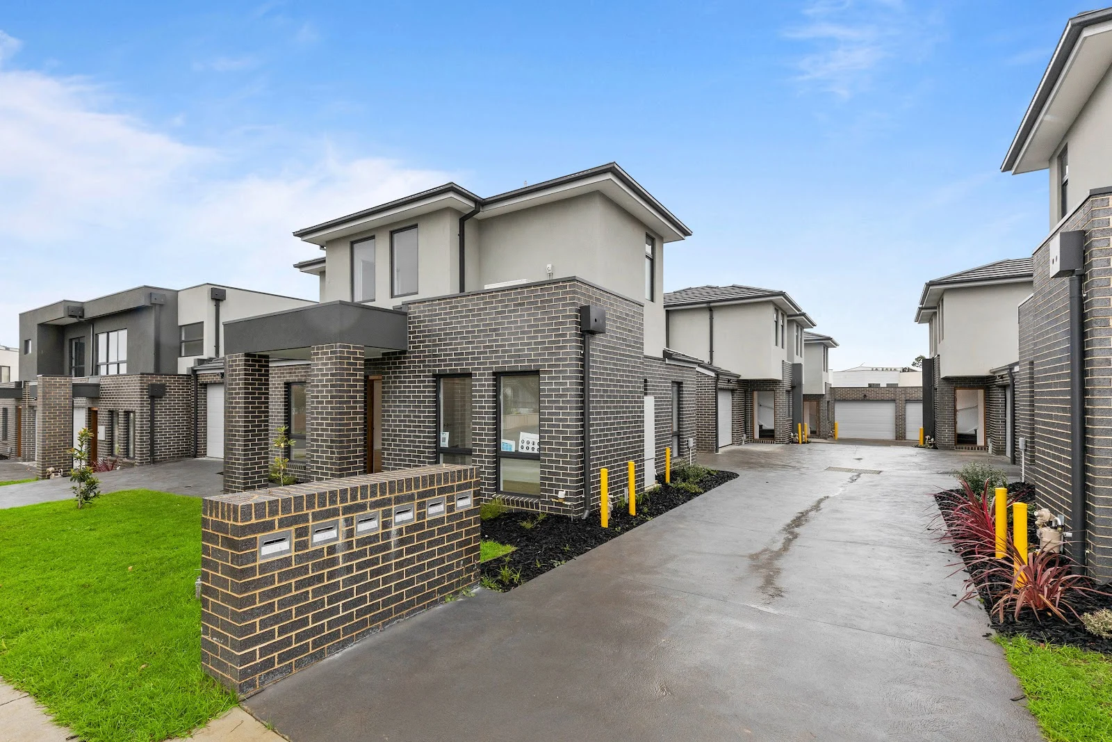 Additional image 3 of 6&7/4 Hillside Street, Springvale VIC 3171