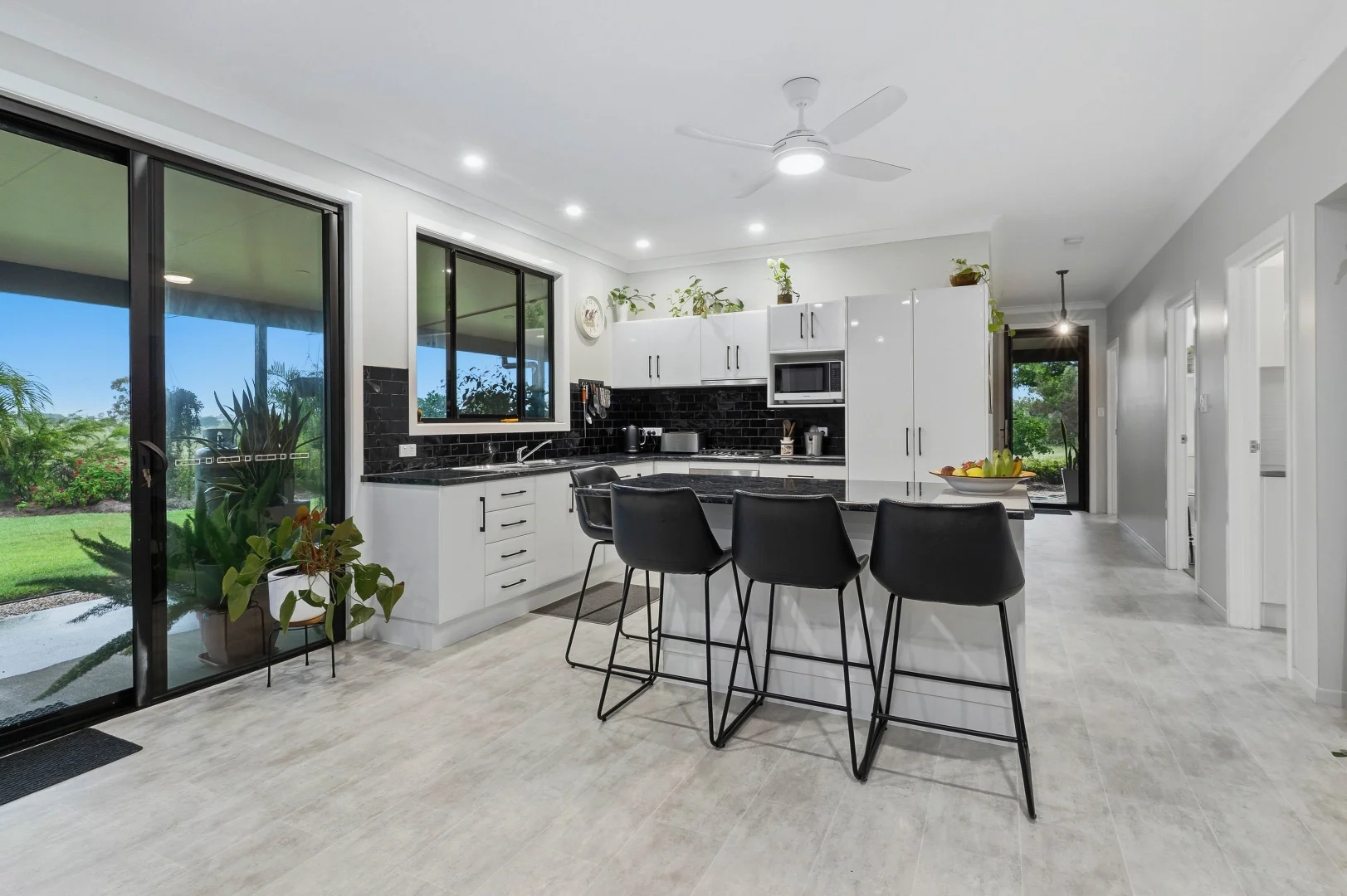 Additional image 16 of 106 South Yaamba Road, Alton Downs QLD 4702