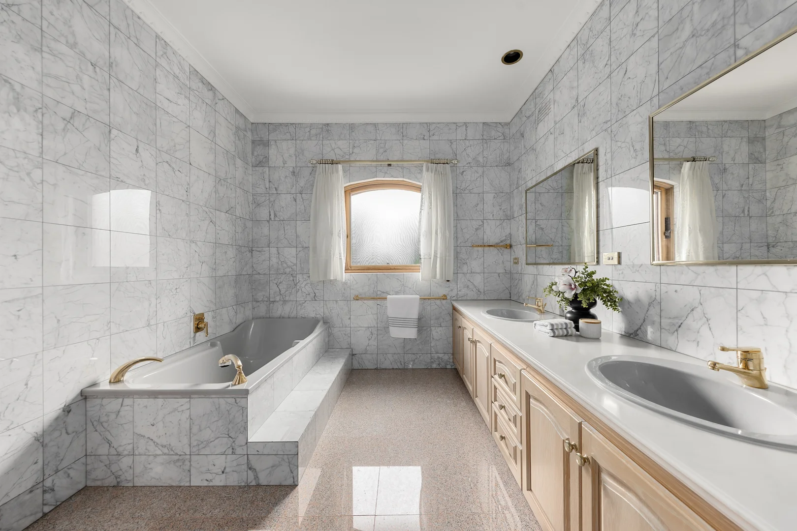 Additional image 18 of 7 Benalong Court, Doncaster VIC 3108