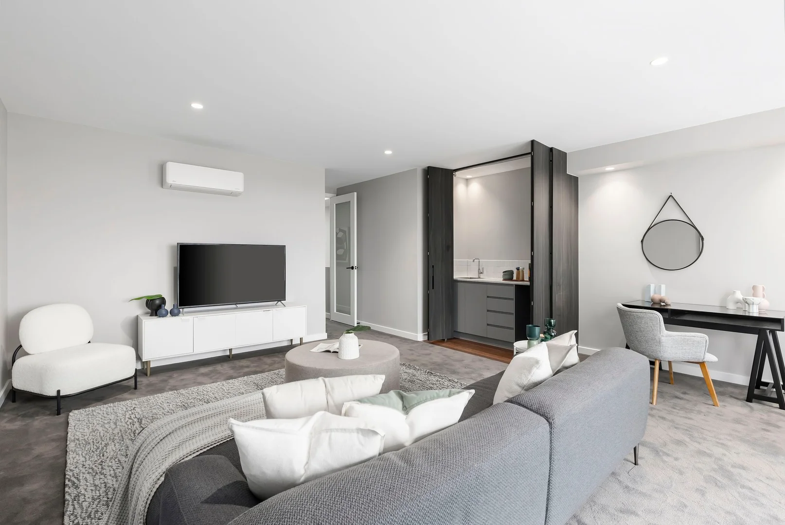 Additional image 8 of 14a Haldane Road, Niddrie VIC 3042