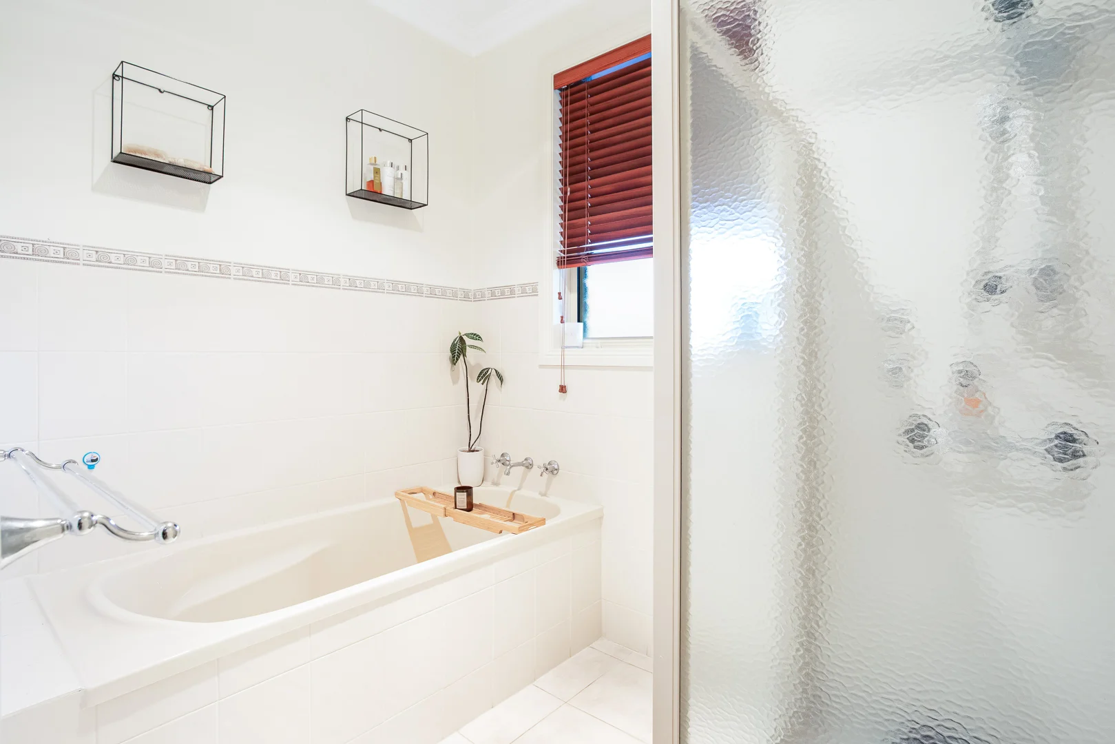 Additional image 19 of 2-4 Miamba Close, Penola SA 5277