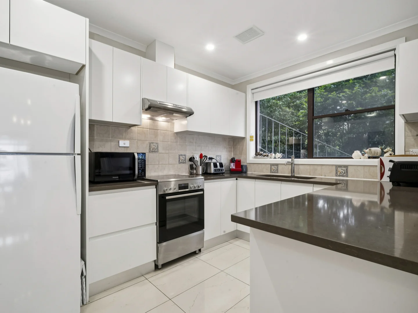 Additional image 14 of 38-40 Days Cres, Blackheath NSW 2785