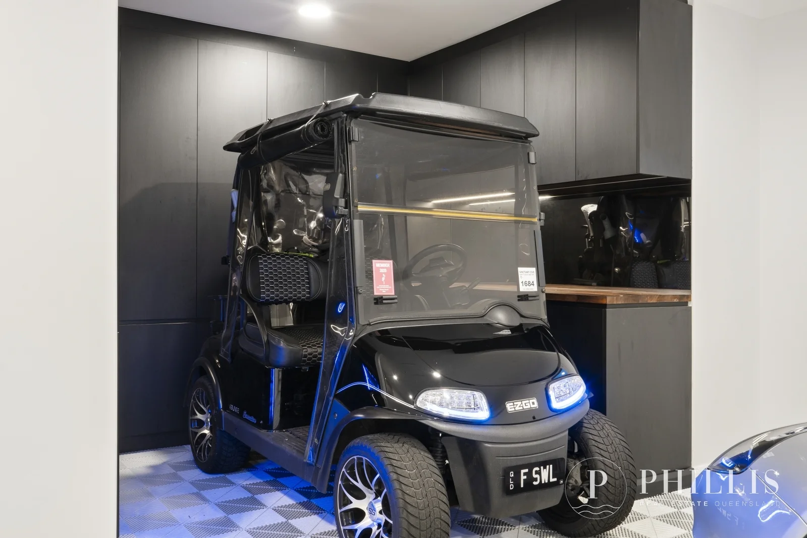 Additional image 51 of 2566 Cressbrook Drive, Hope Island QLD 4212