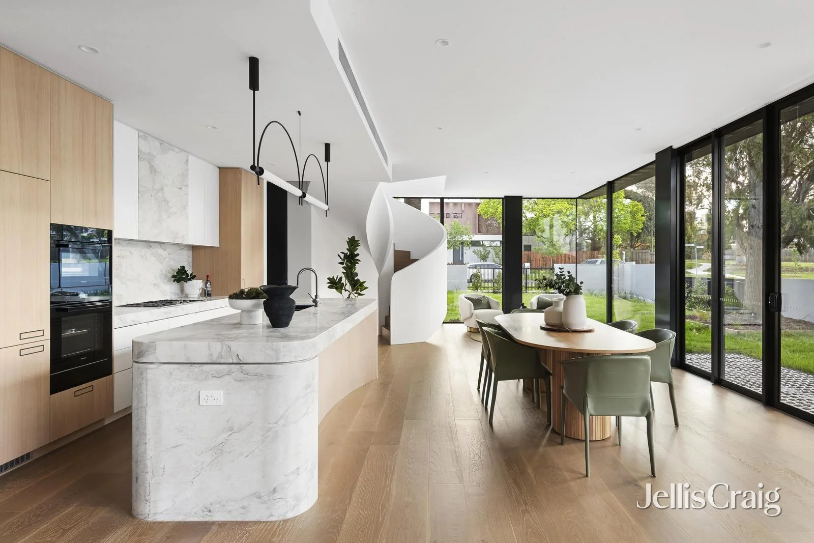 Additional image 13 of 32 Strabane Avenue, Mont Albert North VIC 3129
