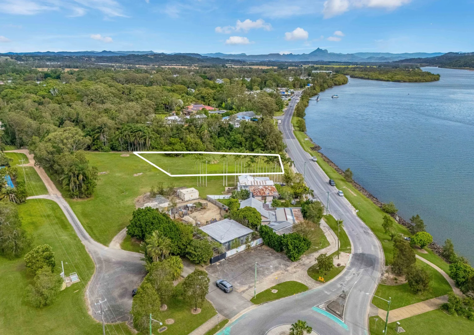 Additional image 4 of 130 Chinderah Bay Drive, Chinderah NSW 2487