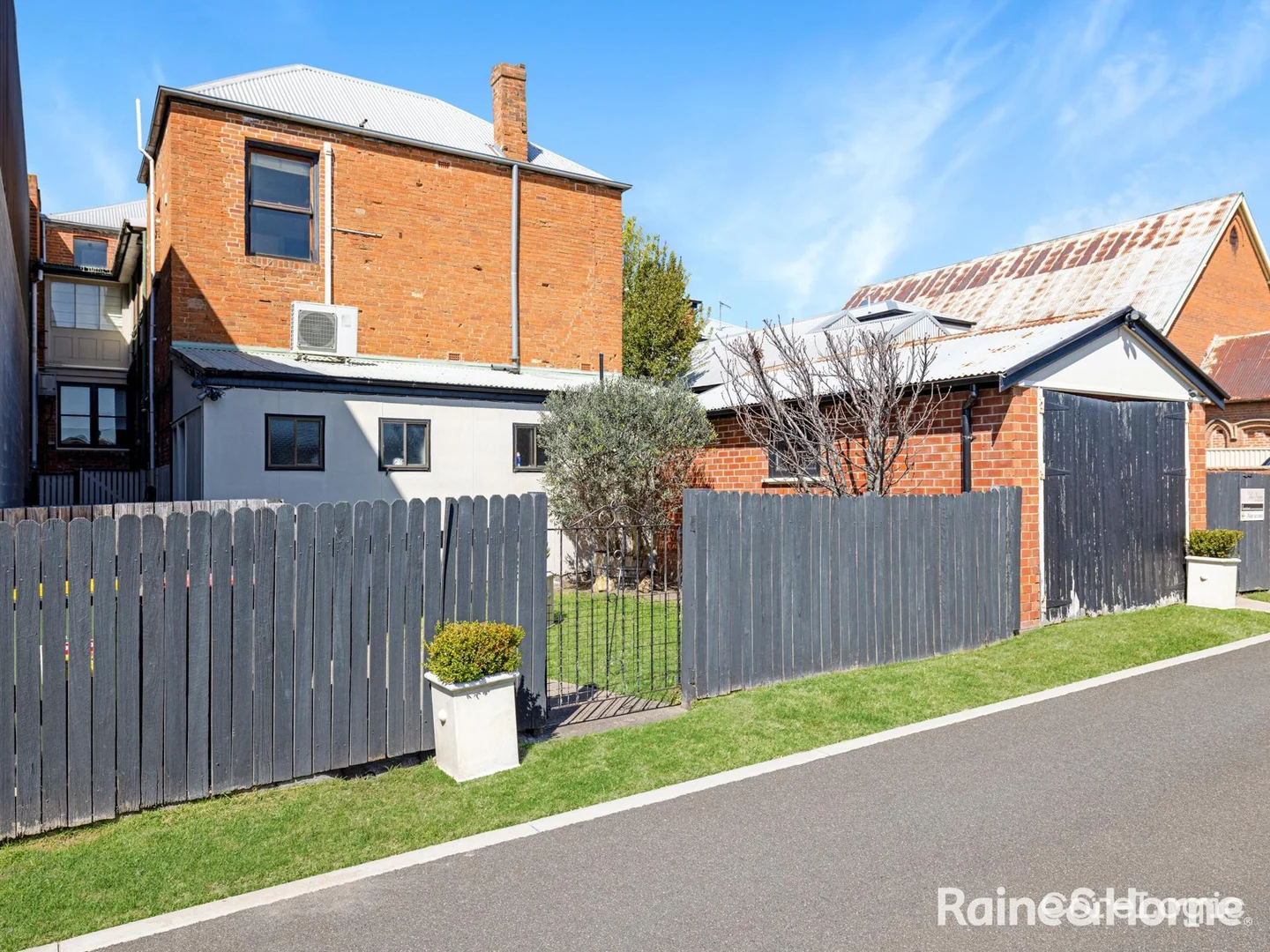 Additional image 29 of 219-221 George Street, Bathurst NSW 2795