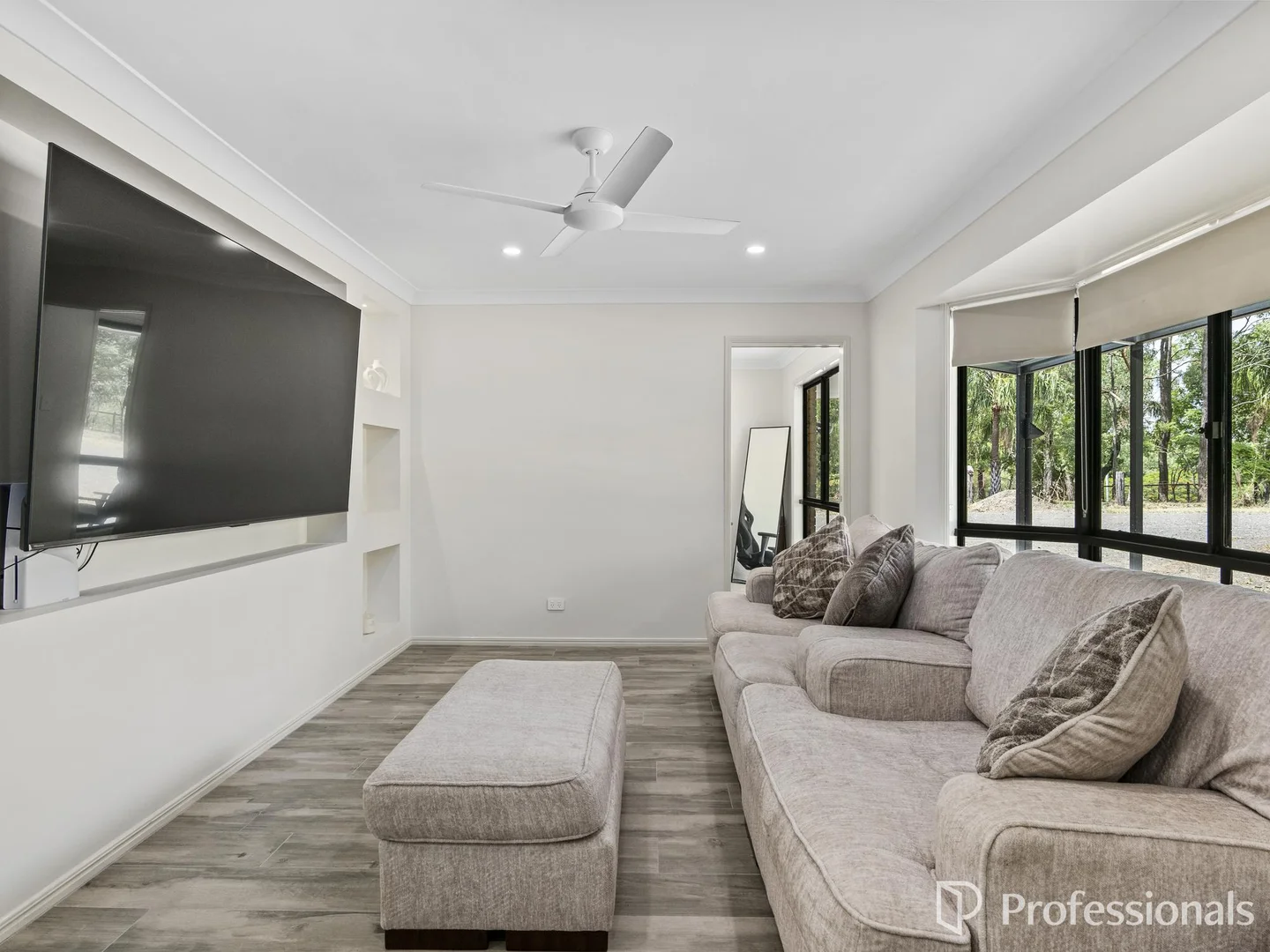 Additional image 4 of 13-15 Errol Court, Cedar Grove QLD 4285