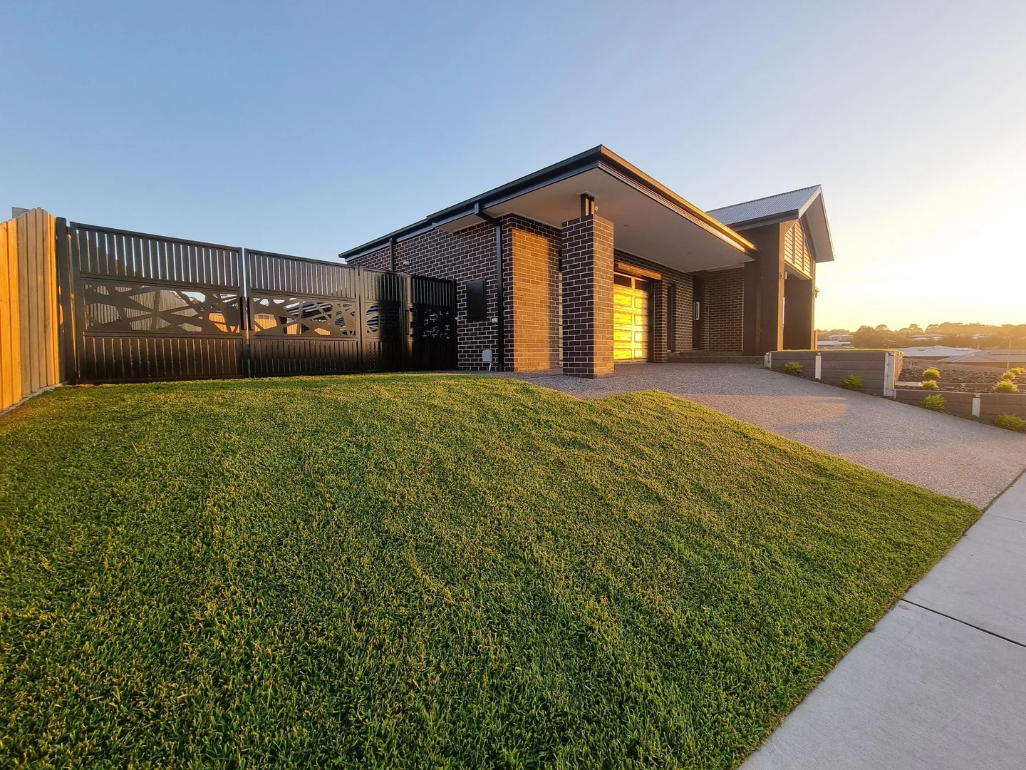 Additional image 28 of 12 Lochard Terrace, Lakes Entrance VIC 3909