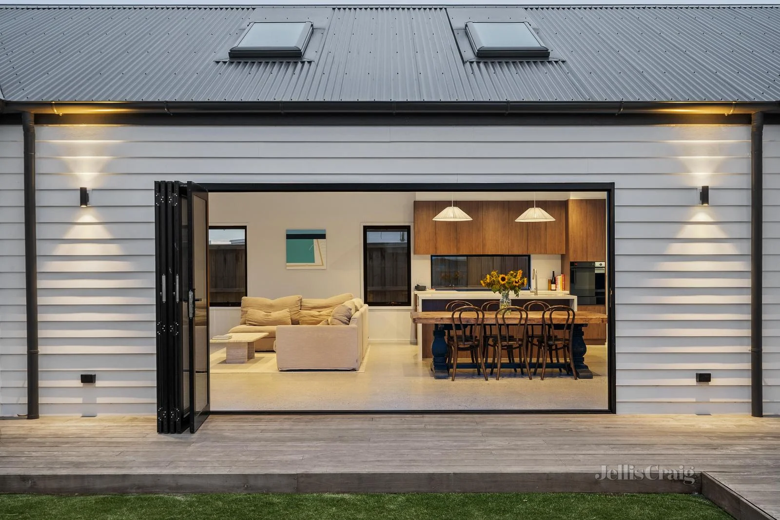 132 Oakdean Boulevard, Ocean Grove VIC 3226