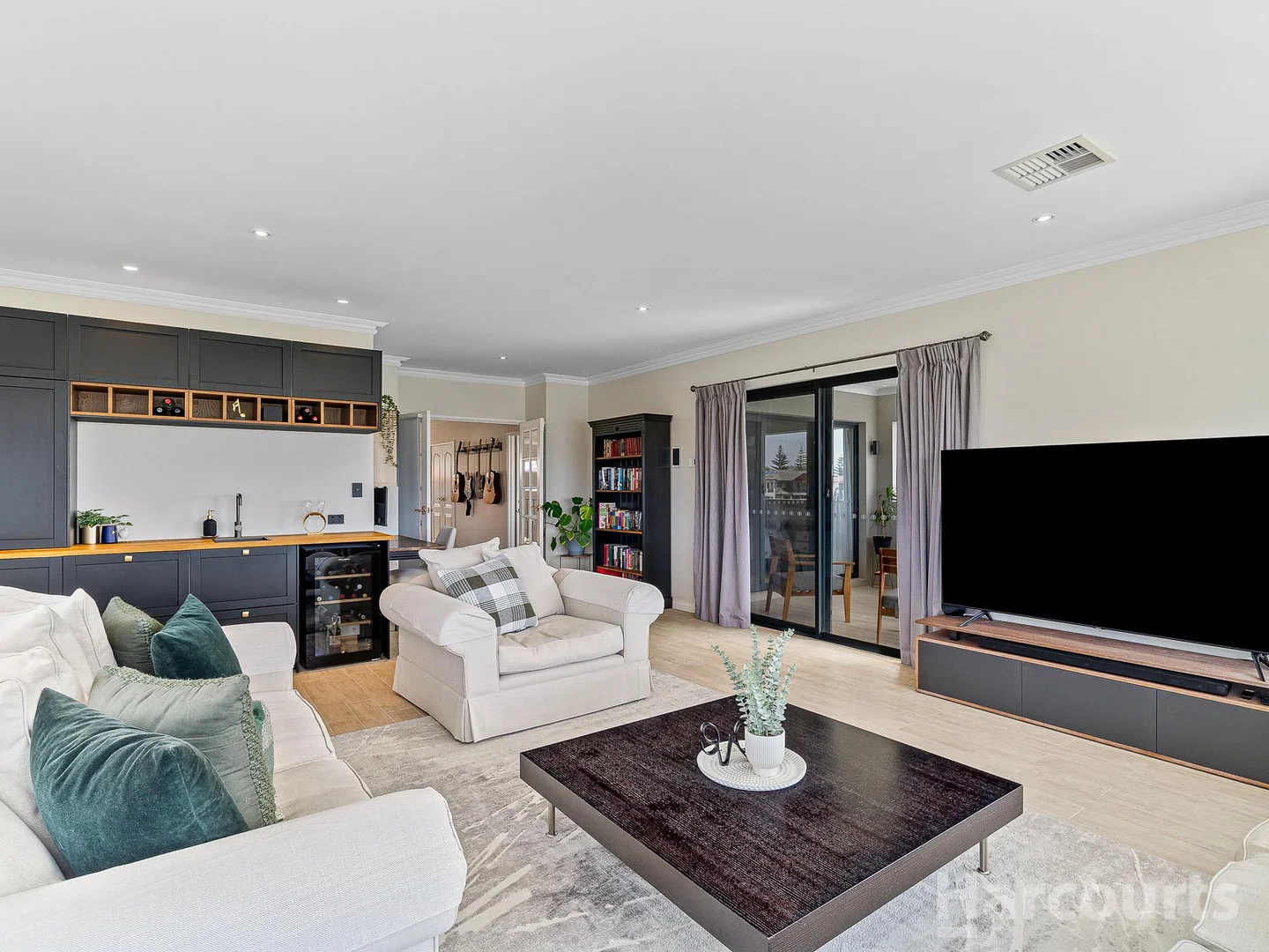 Additional image 23 of 23 Finistere Island Retreat, Halls Head WA 6210