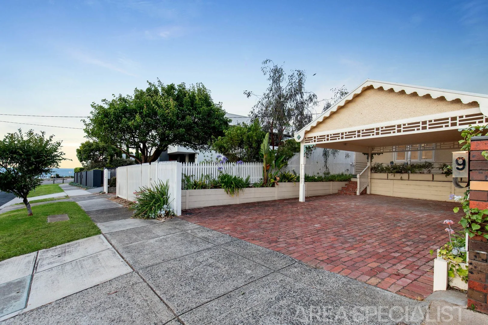 Additional image 2 of 9 Wilsons Road, Mornington VIC 3931