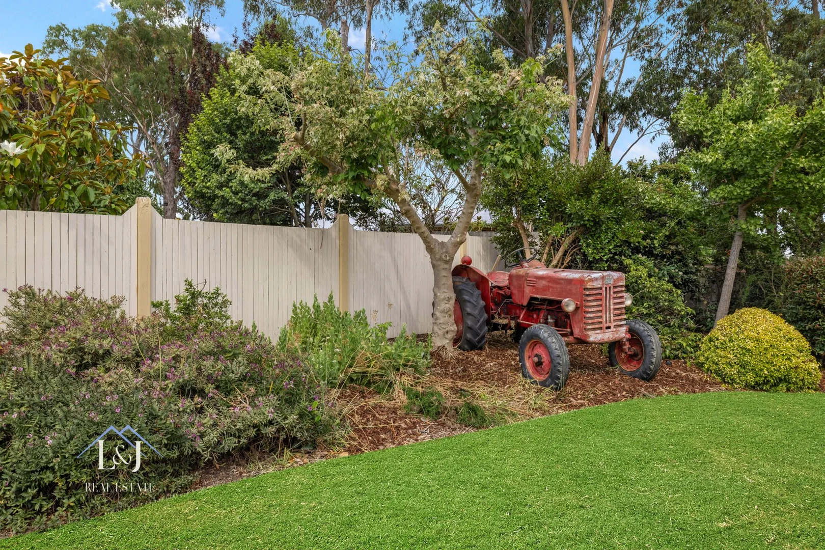 Additional image 27 of 12 MEEKING DRIVE, Pakenham VIC 3810