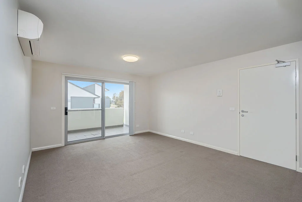 Additional image 3 of 21/1 Clare Burton Crescent, Franklin ACT 2913