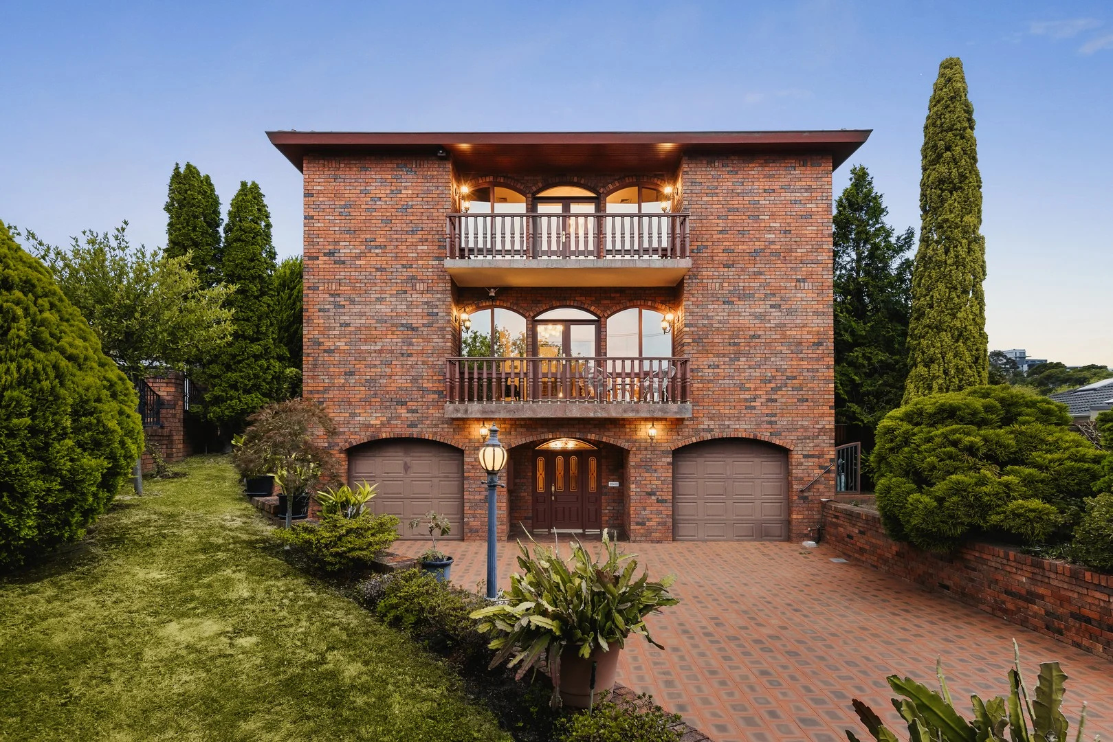 7 Benalong Court, Doncaster VIC 3108