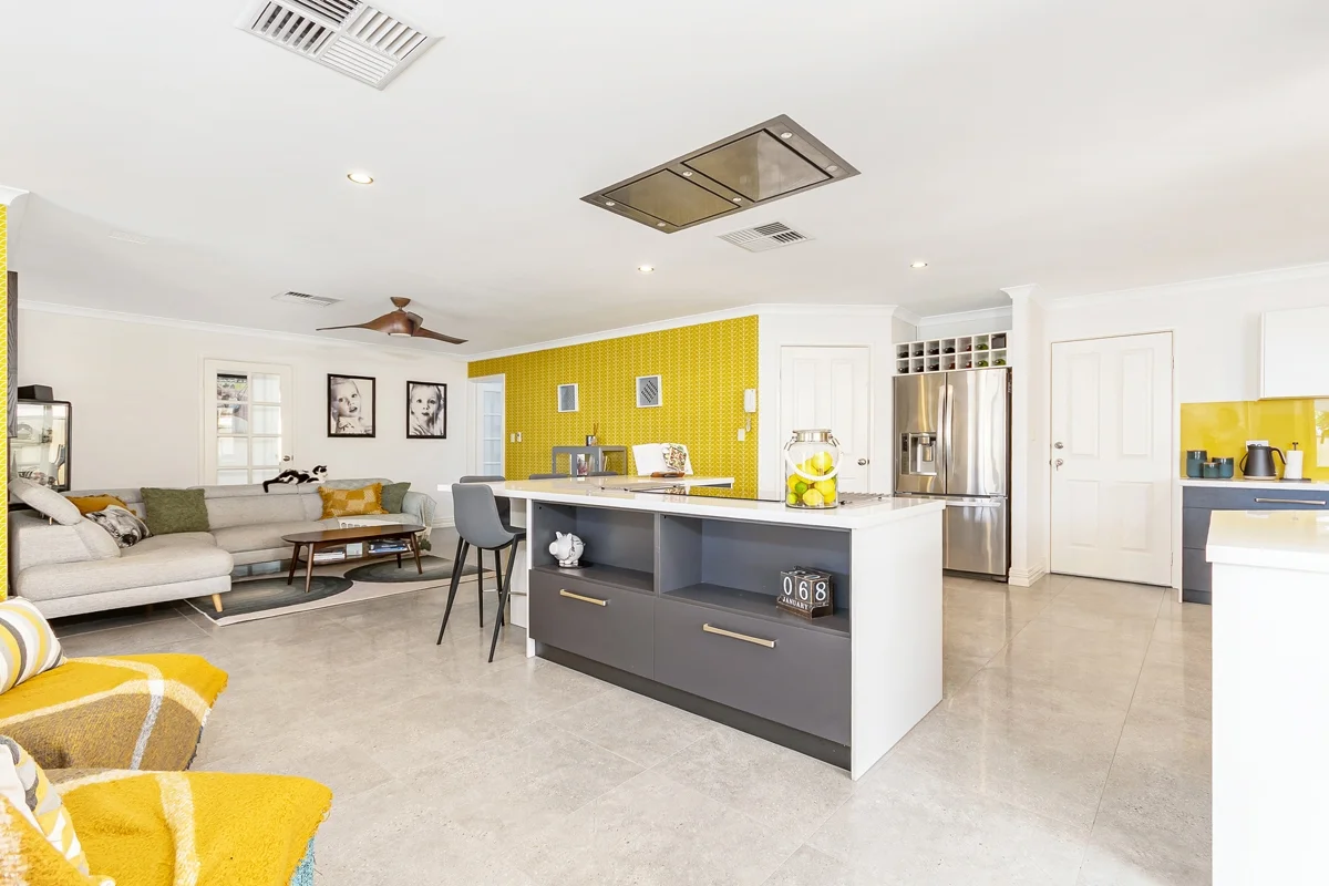 Additional image 24 of 3 Chatham Pass, Carramar WA 6031