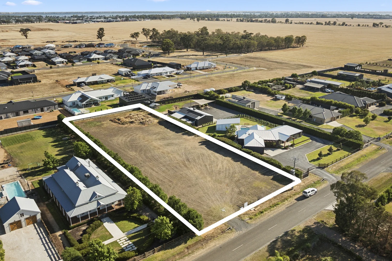 Additional image 2 of 57 Cahills Road, Yarrawonga VIC 3730