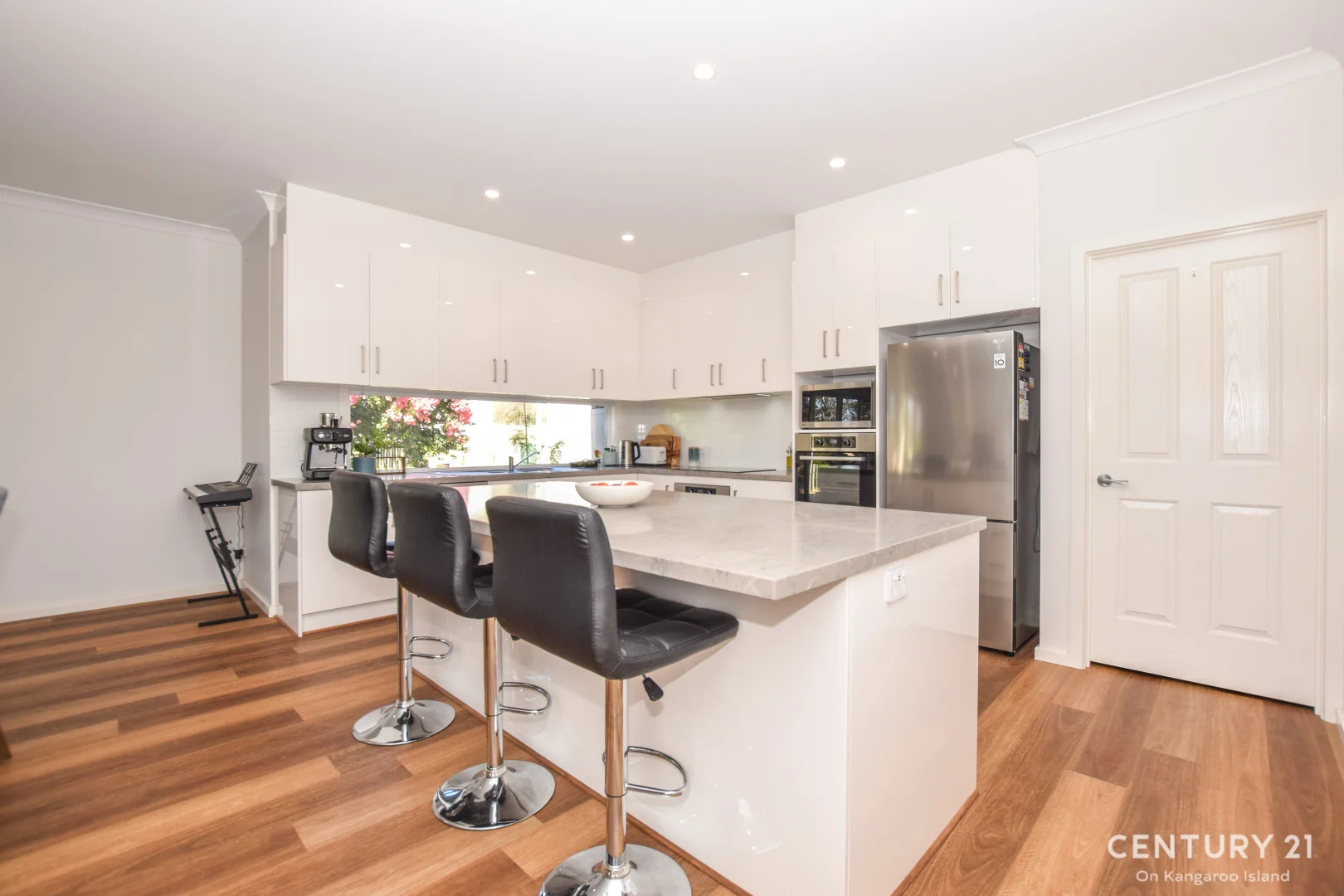 Additional image 4 of 575 Pratts Road, Stokes Bay SA 5223