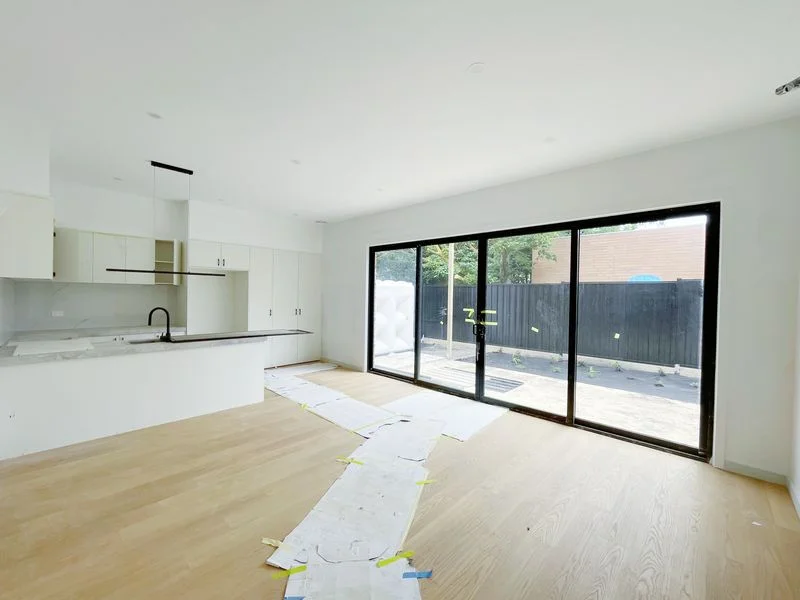 Additional image 4 of 1 Whalley Court, Doncaster East VIC 3109