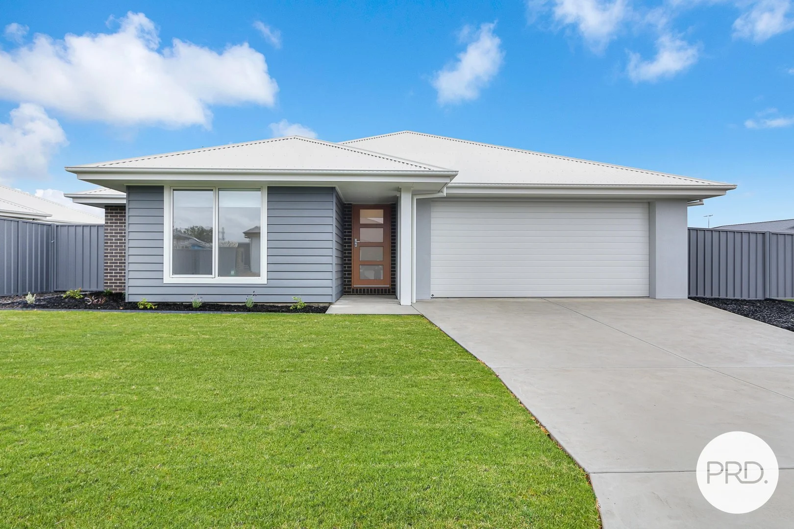 7 Canterbury Road, Thurgoona NSW 2640