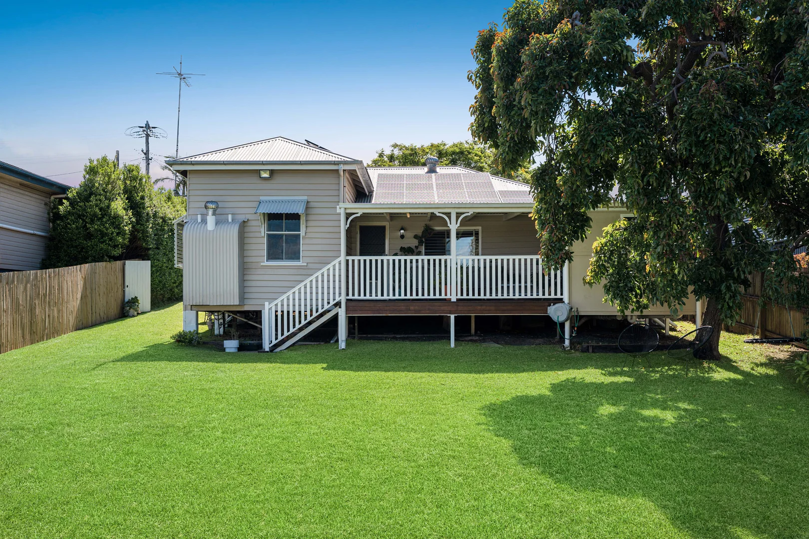 Additional image 12 of 39 Gordon Parade, Manly QLD 4179