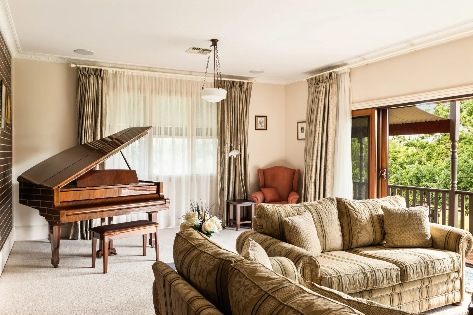 Additional image 3 of 3 Clintara Crescent, Razorback NSW 2571