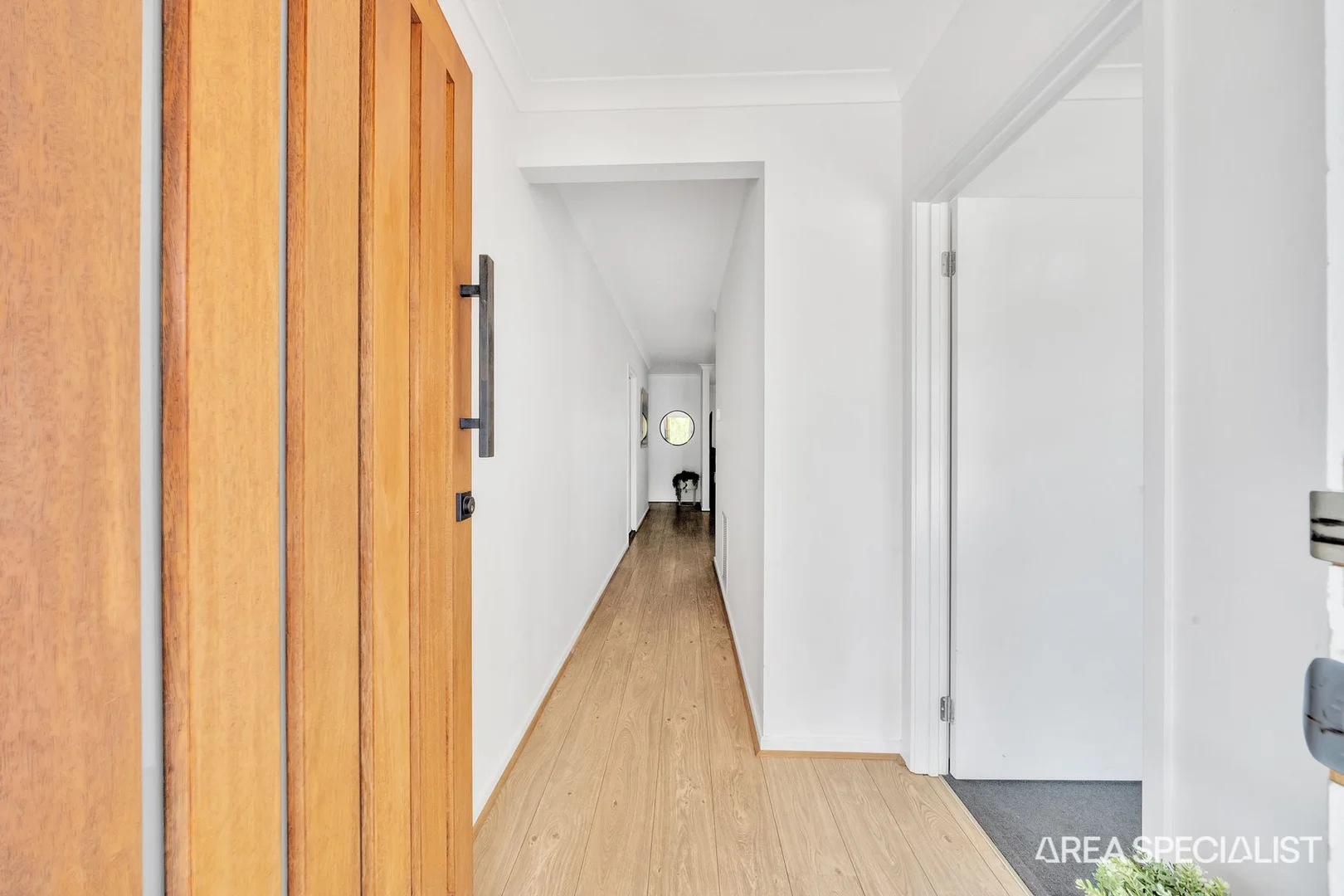 Additional image 2 of 44 Horsley Street, Thornhill Park VIC 3335