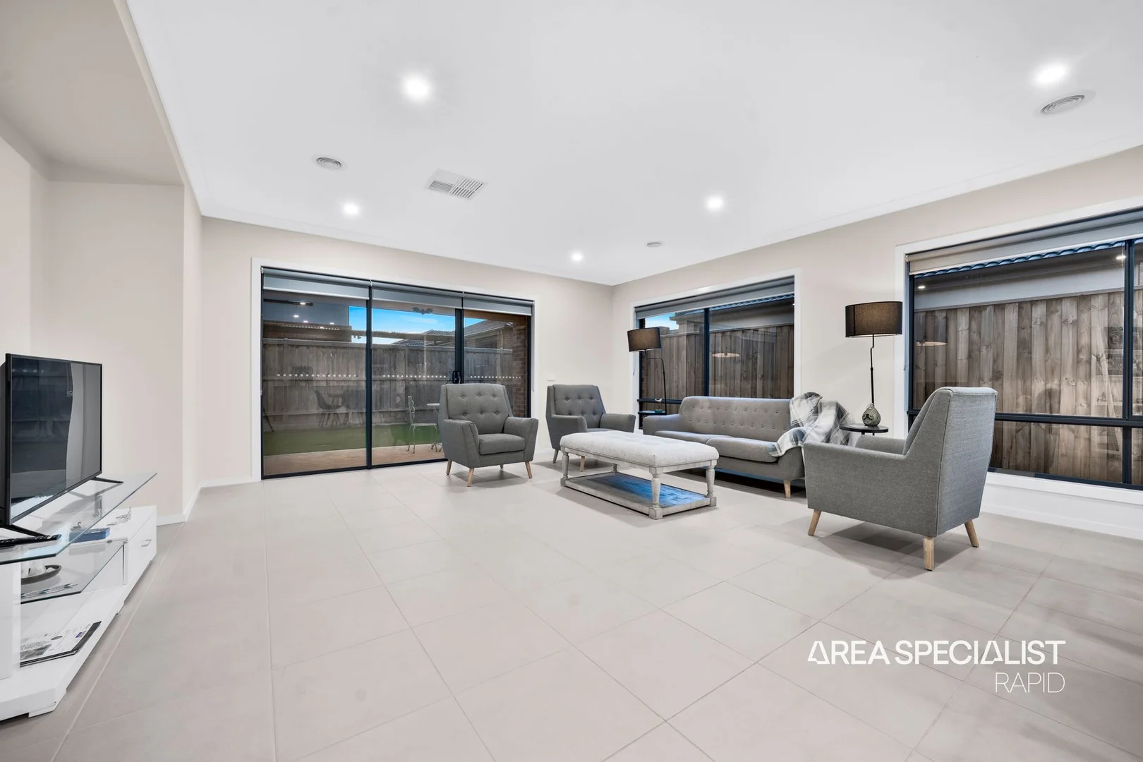 Additional image 2 of 270 Saint Germain Boulevard, Clyde North VIC 3978