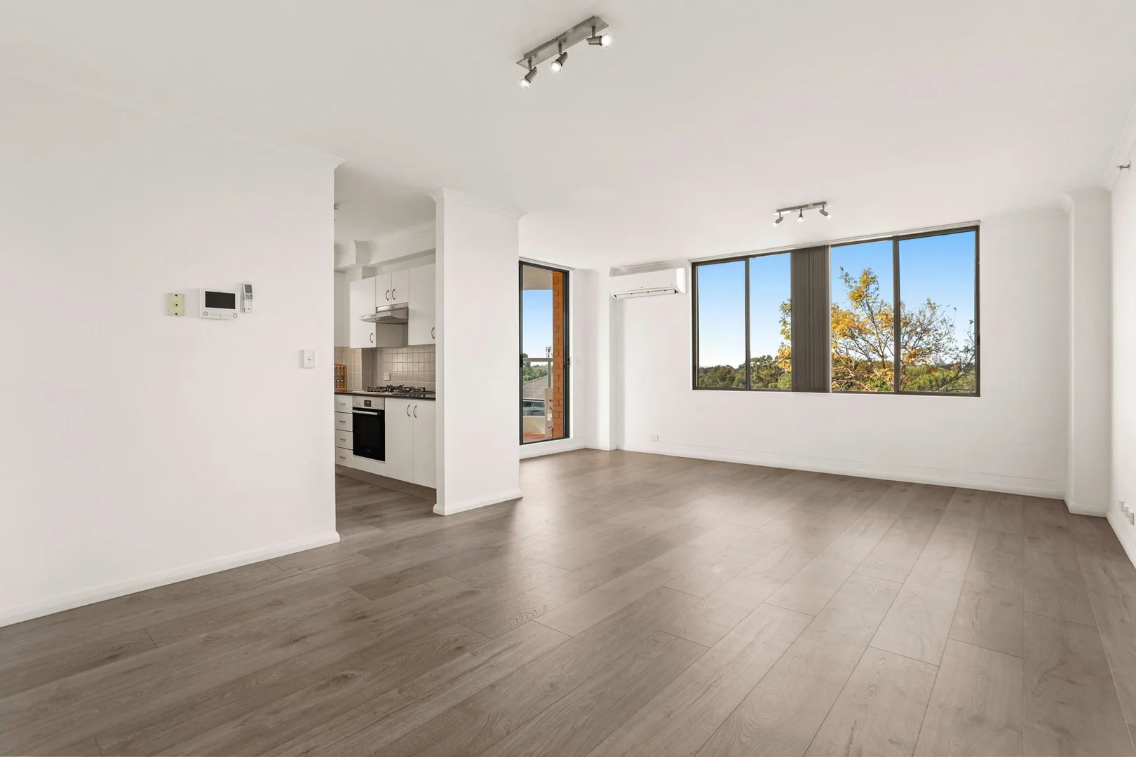 Additional image 2 of 612/7 Rockdale Plaza Drive, Rockdale NSW 2216