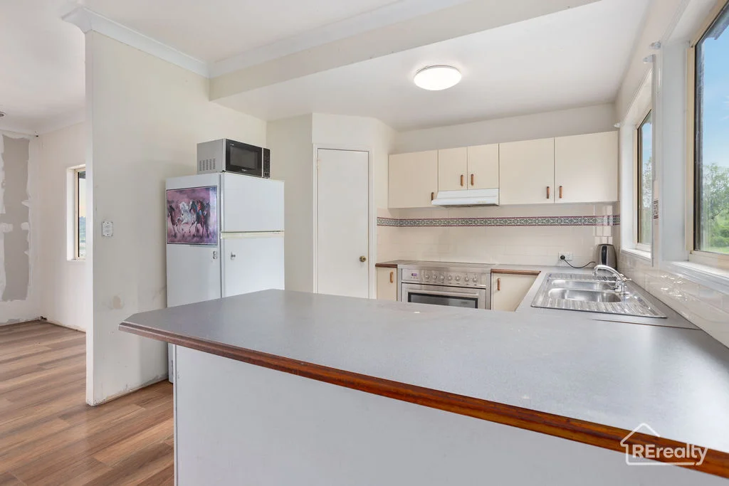 Additional image 7 of 2 Narelle Court, Plainland QLD 4341