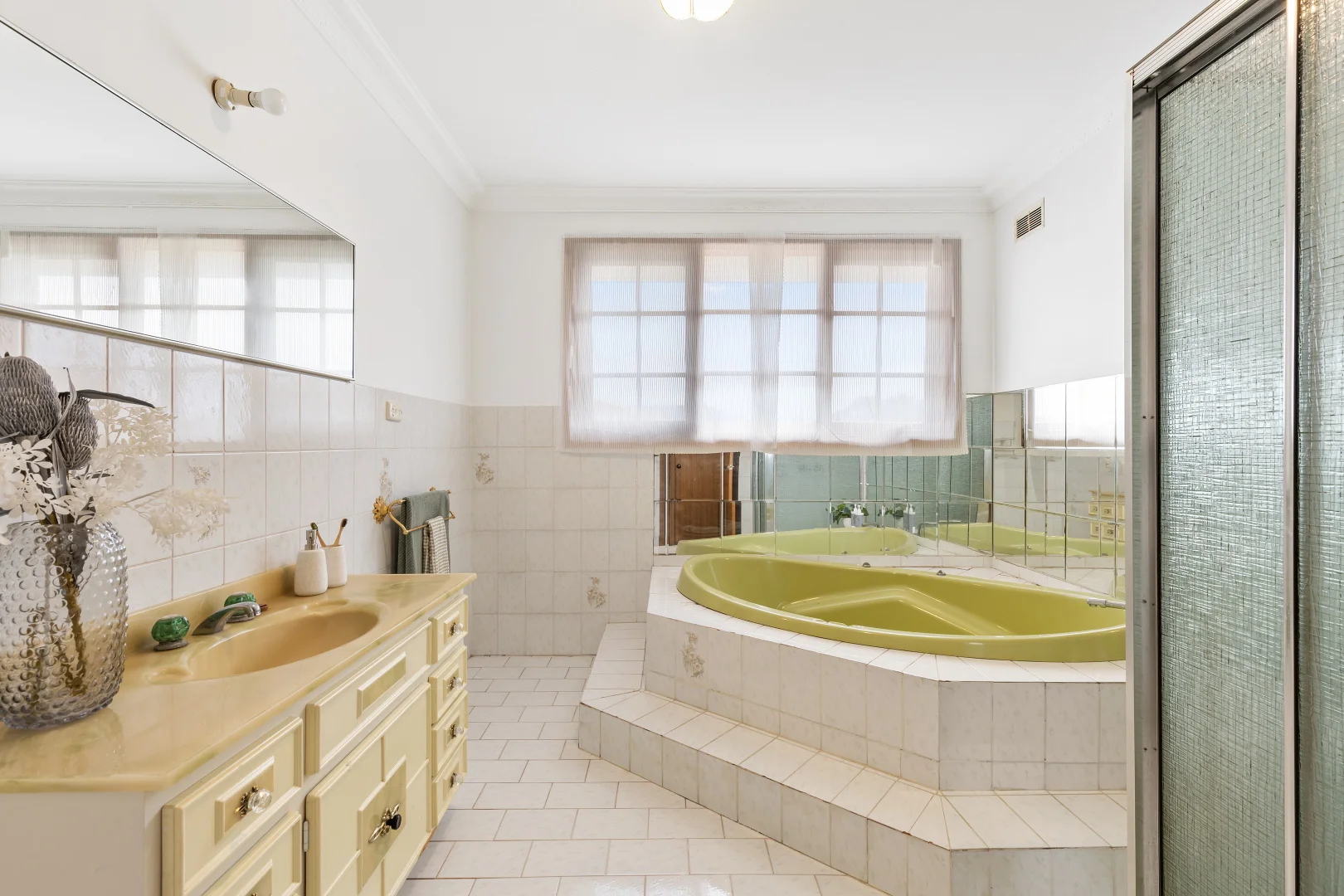 Additional image 14 of 162 Templewood Crescent, Avondale Heights VIC 3034