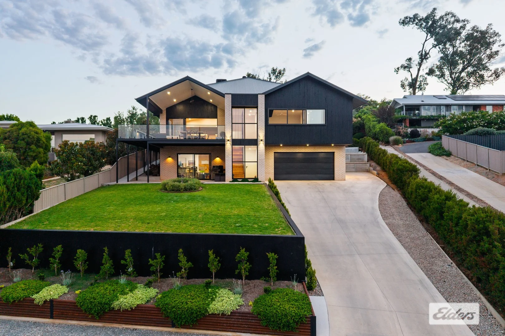 48D Avondale Drive, Wodonga VIC 3690