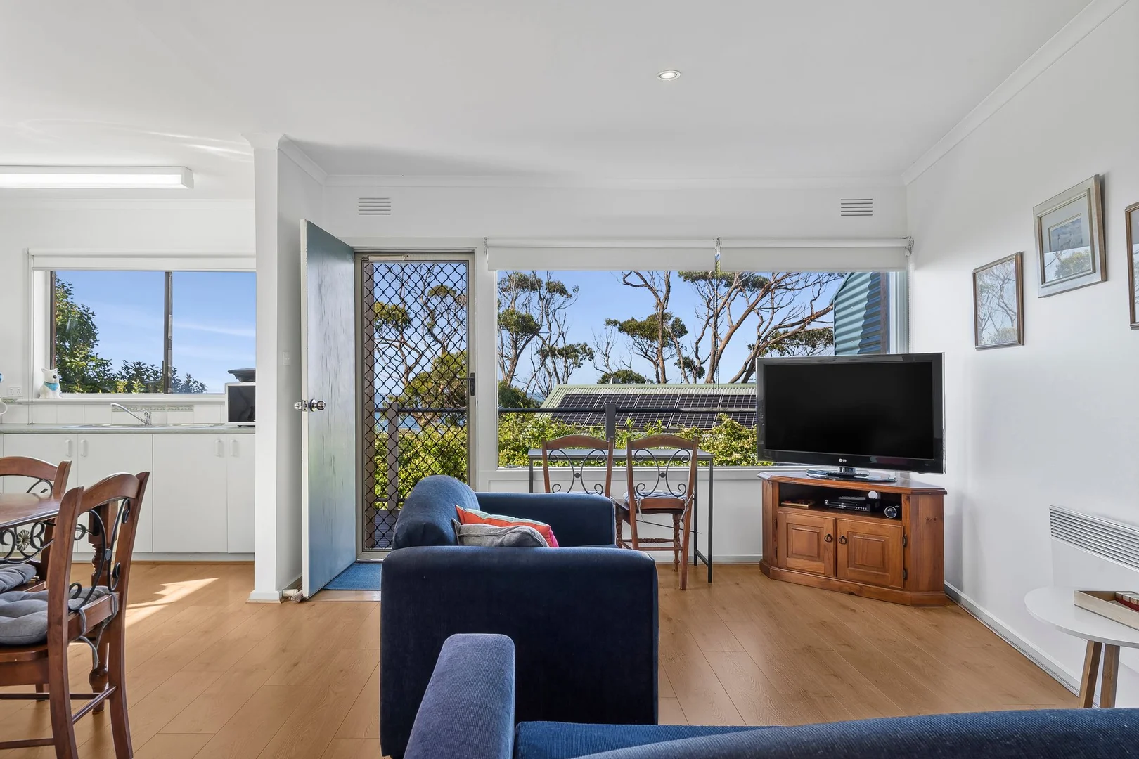 Additional image 4 of 2/27-29 Vista Avenue, Skenes Creek VIC 3233