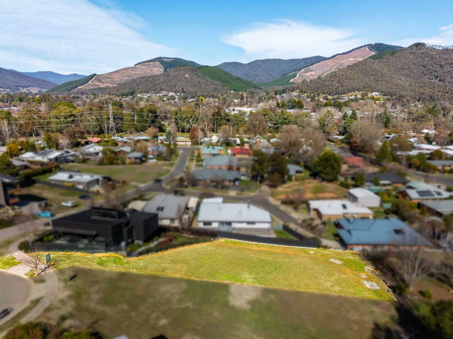 Additional image 3 of 13 Blue Hills Rise, Bright VIC 3741