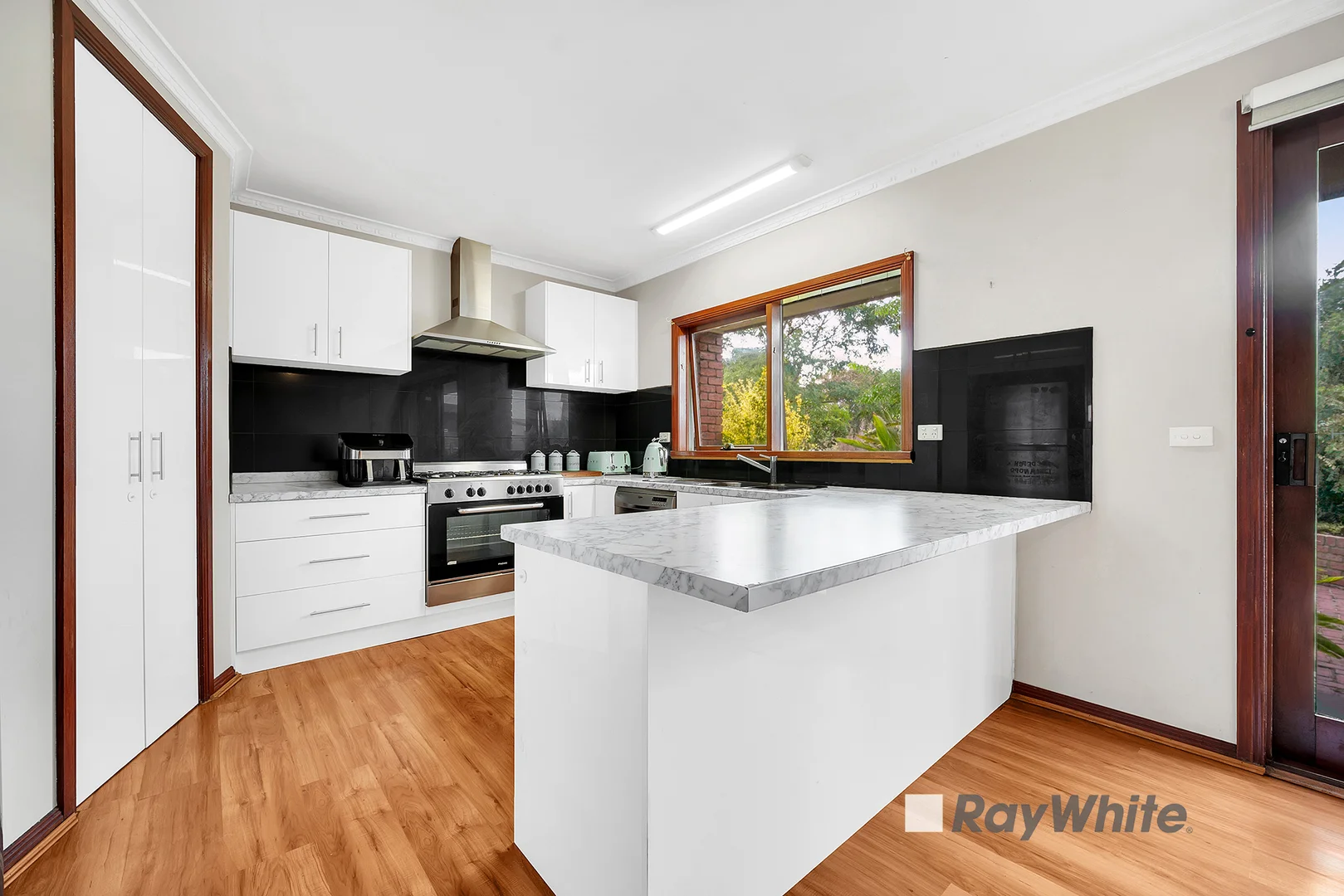 Additional image 11 of 7 Henry Avenue, Hallam VIC 3803