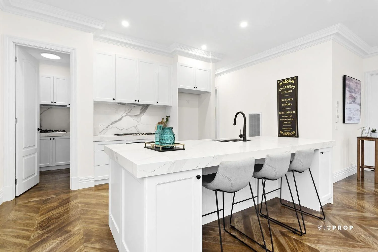 Additional image 6 of 2/37 Glencairn Avenue, Camberwell VIC 3124
