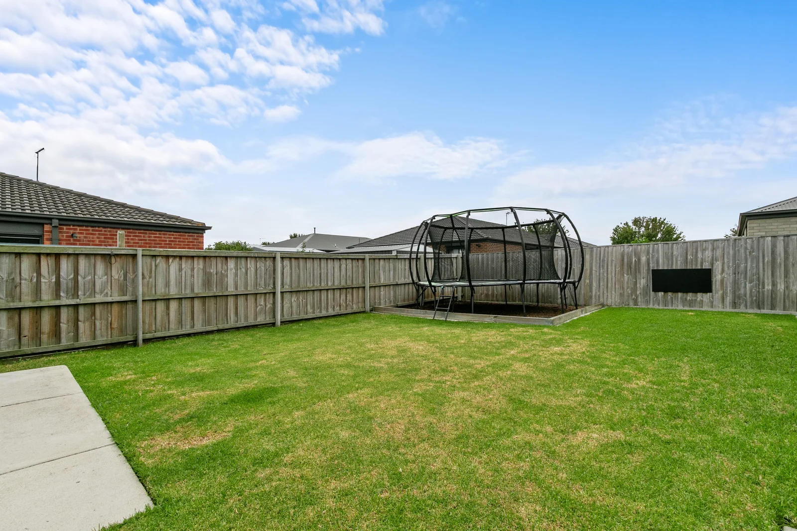 Additional image 20 of 102 Hammersmith Circuit, Traralgon VIC 3844