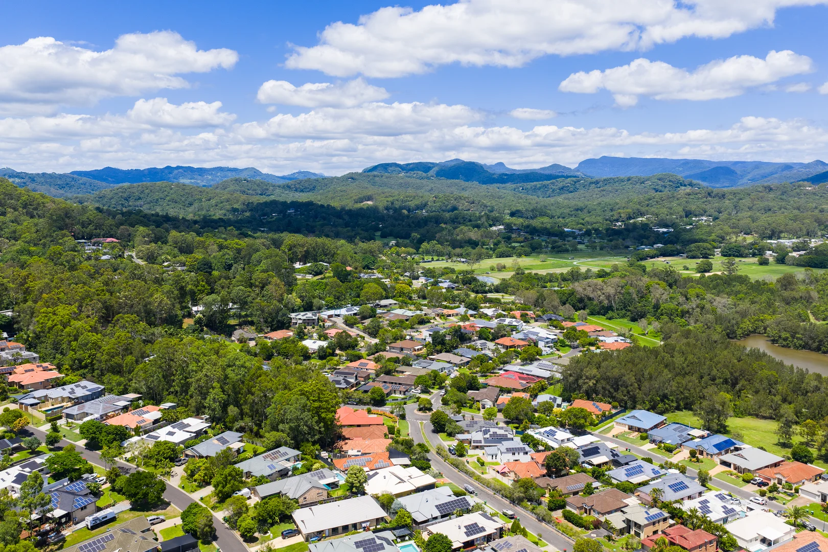 Additional image 9 of 88 Casuarina Drive, Elanora QLD 4221