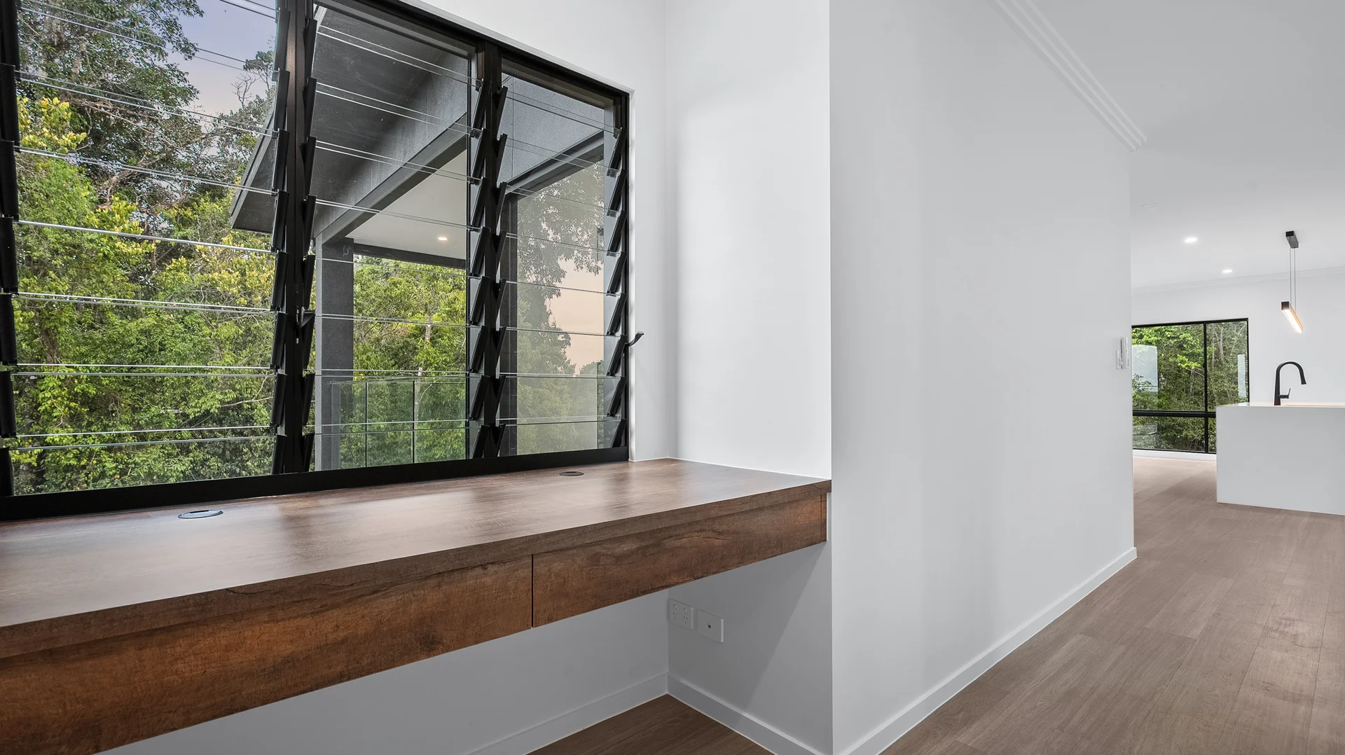 Additional image 10 of 19B Eagleview Place, Smithfield QLD 4878