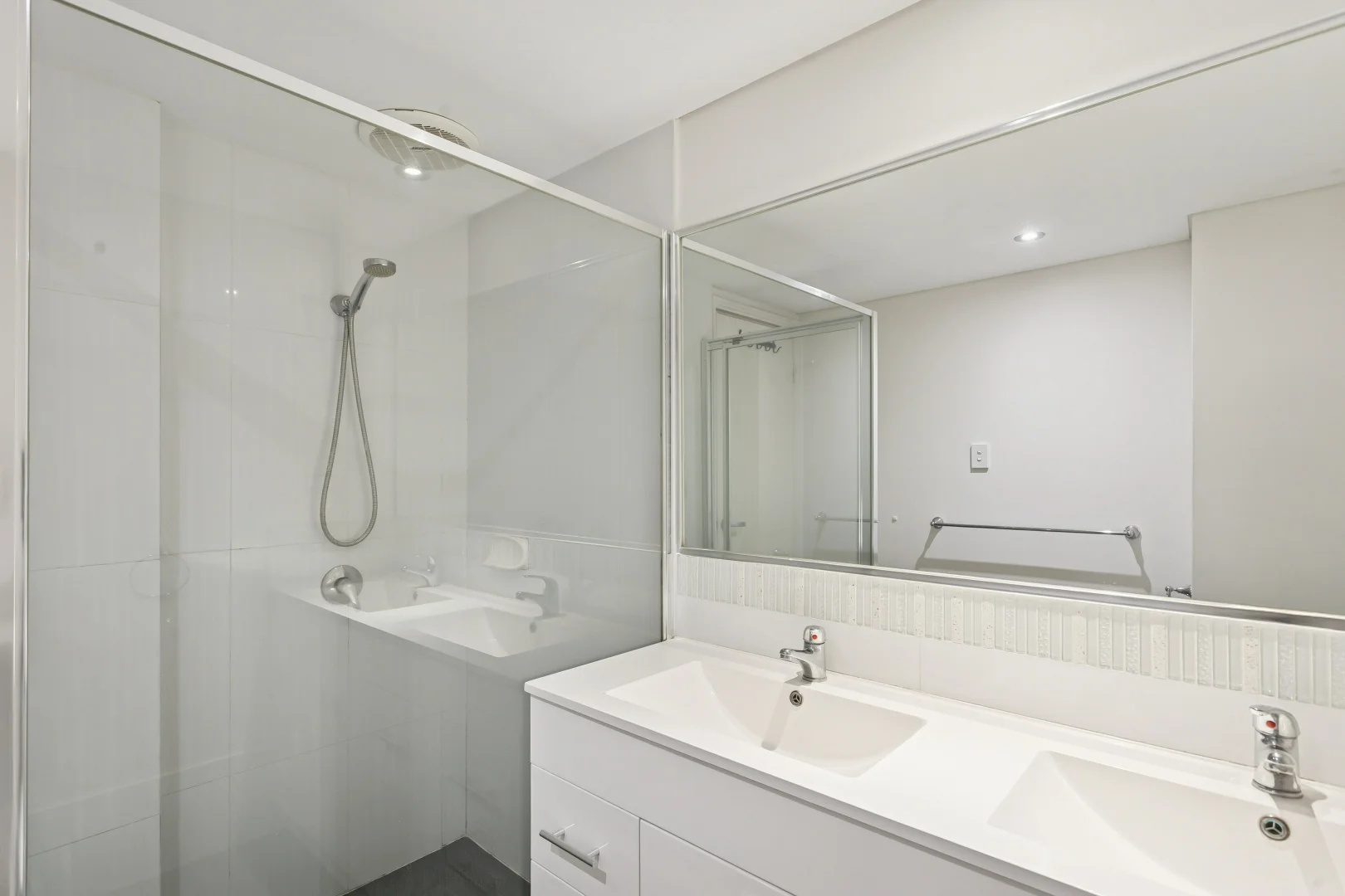 Additional image 9 of 1/3 Cato Street, Glendalough WA 6016