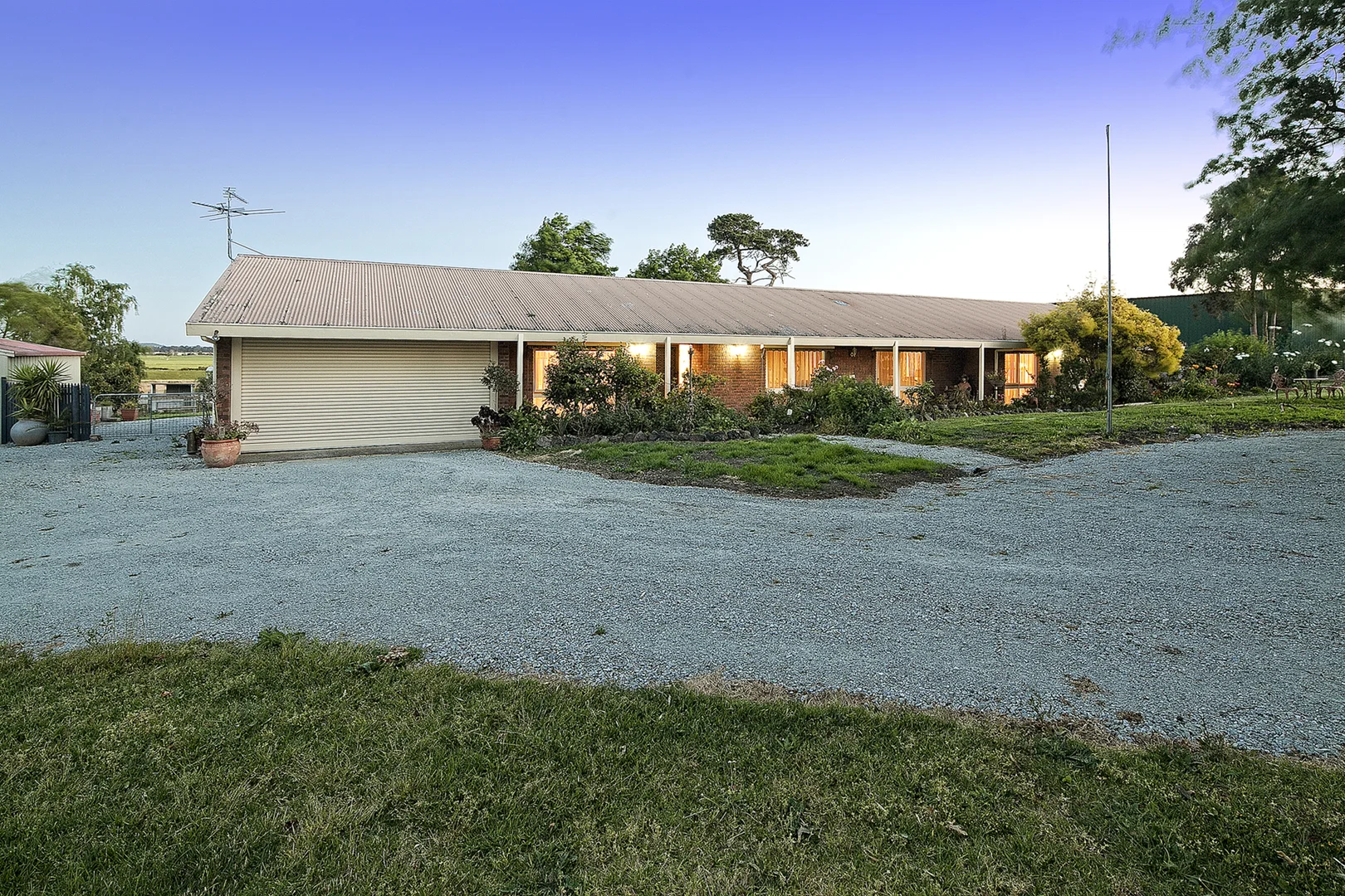 Additional image 2 of 110 Ryan Road, Pakenham VIC 3810