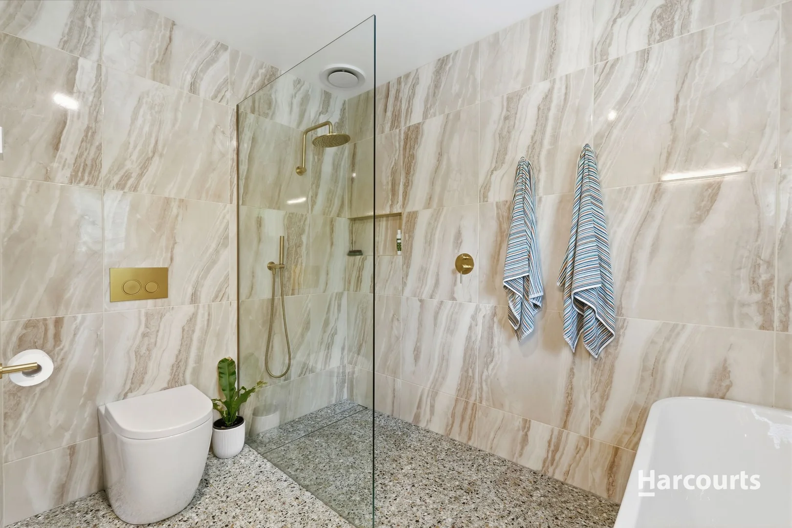 Additional image 28 of 13 Yolla Street, Rose Bay TAS 7015