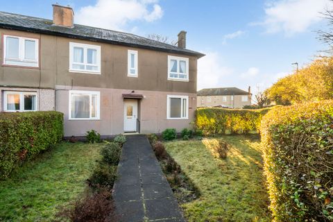 9 Fraser Gardens, Boswall, Edinburgh EH5