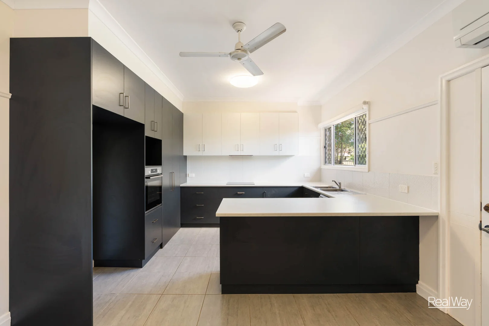 Additional image 9 of 25 Lloyd Street, Harristown QLD 4350