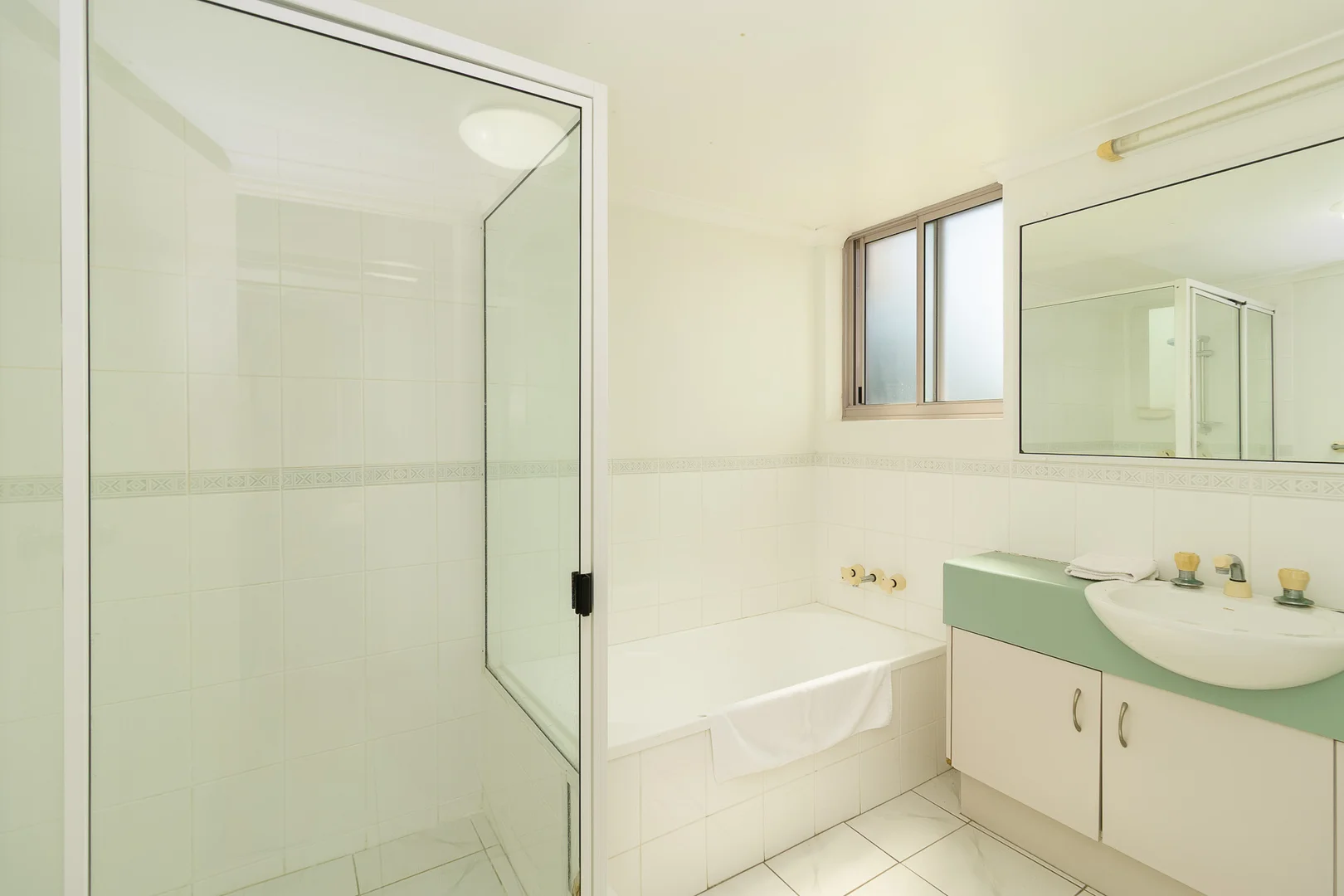 Additional image 12 of 8/386 Esplanade, Torquay QLD 4655