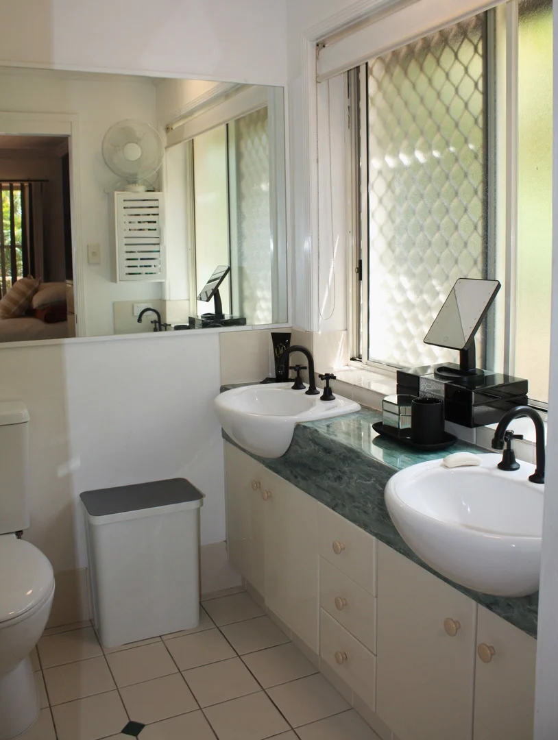 Additional image 7 of 40-42 Meron Street, Southport QLD 4215