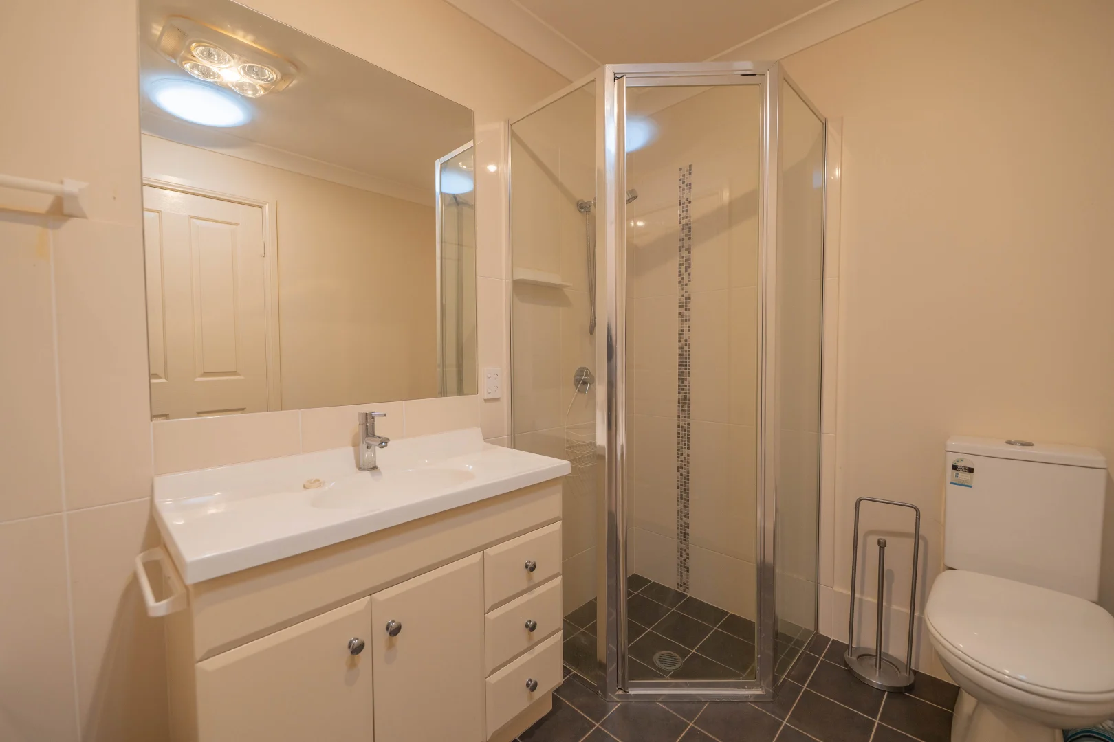 Additional image 11 of 2/4 Parkes Street, Forbes NSW 2871